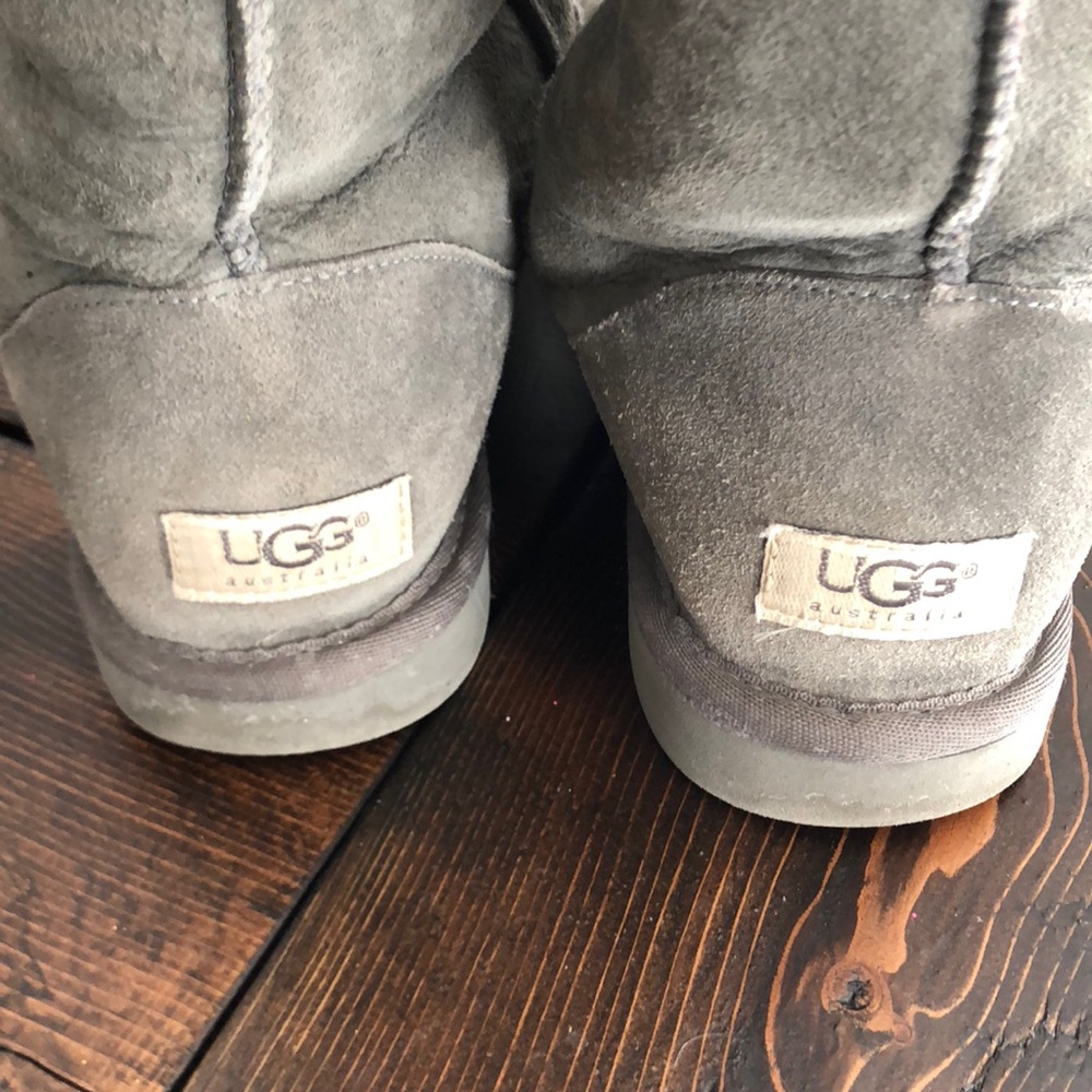Uggs tall grey